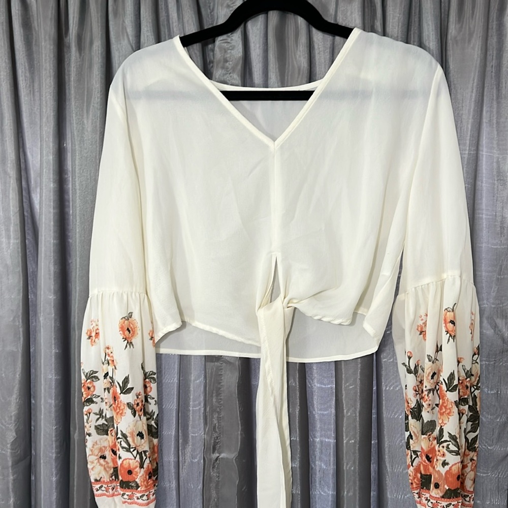 A floral cropped blouse